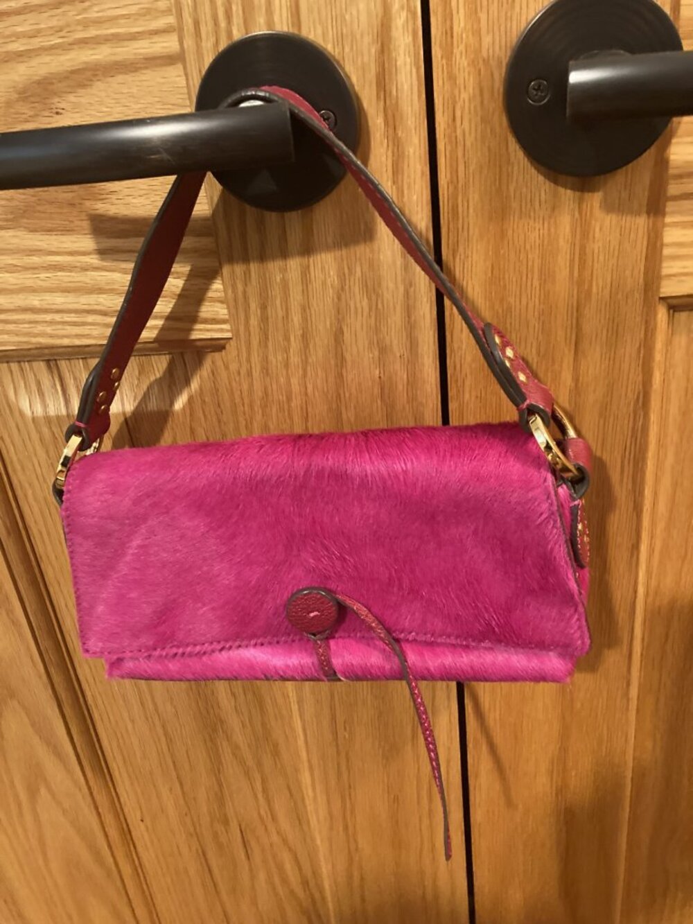 Hype Hot pink Cowhide bag